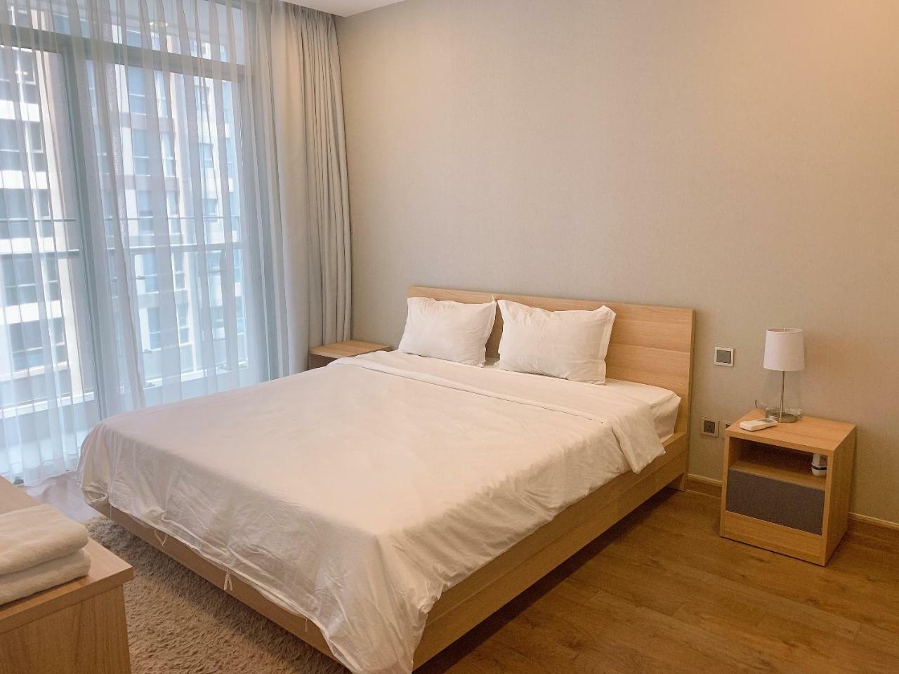 Vinhomes Landmark 81 - Luxstay Condotel Ho Şi Min Exterior foto